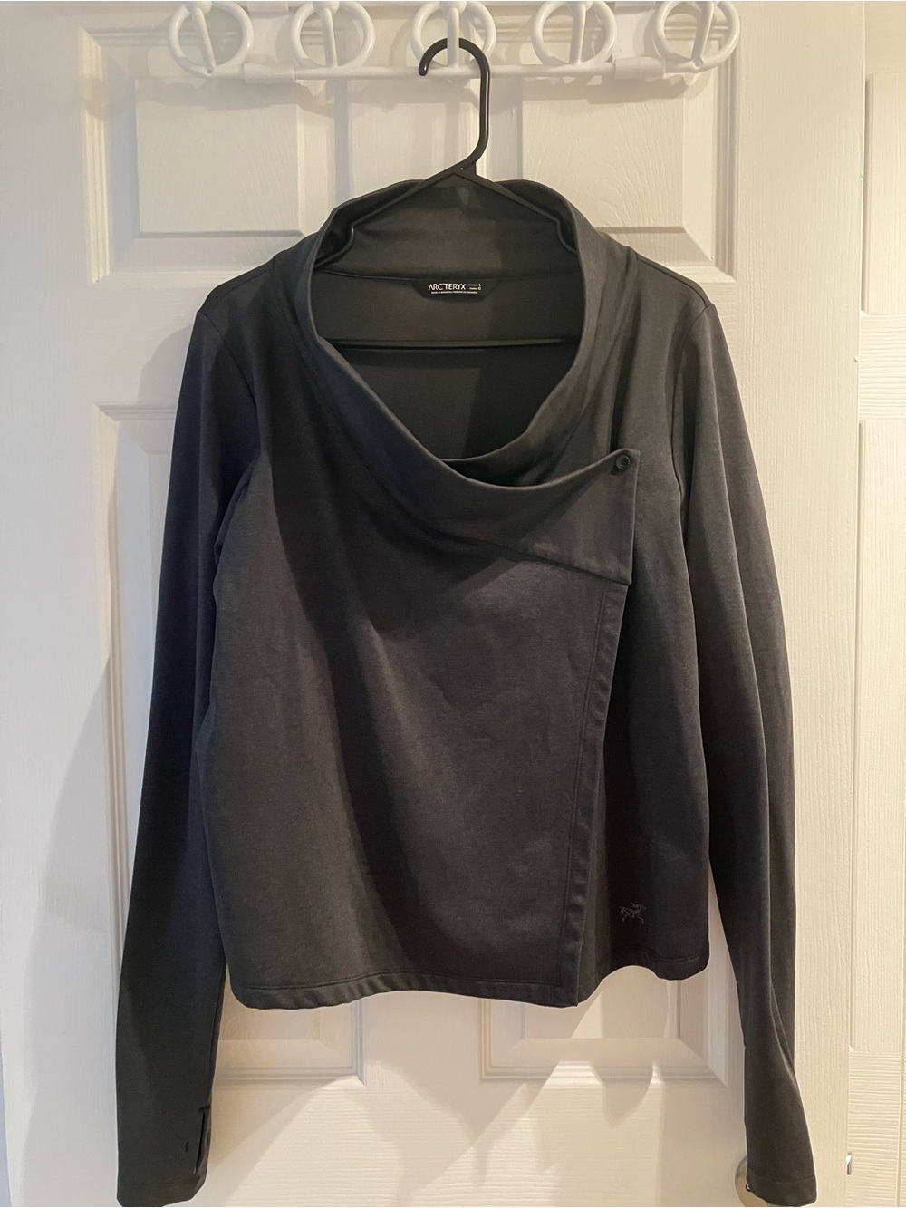 Arc'teryx Women's Black Asymmetric Draped Collar Sweater